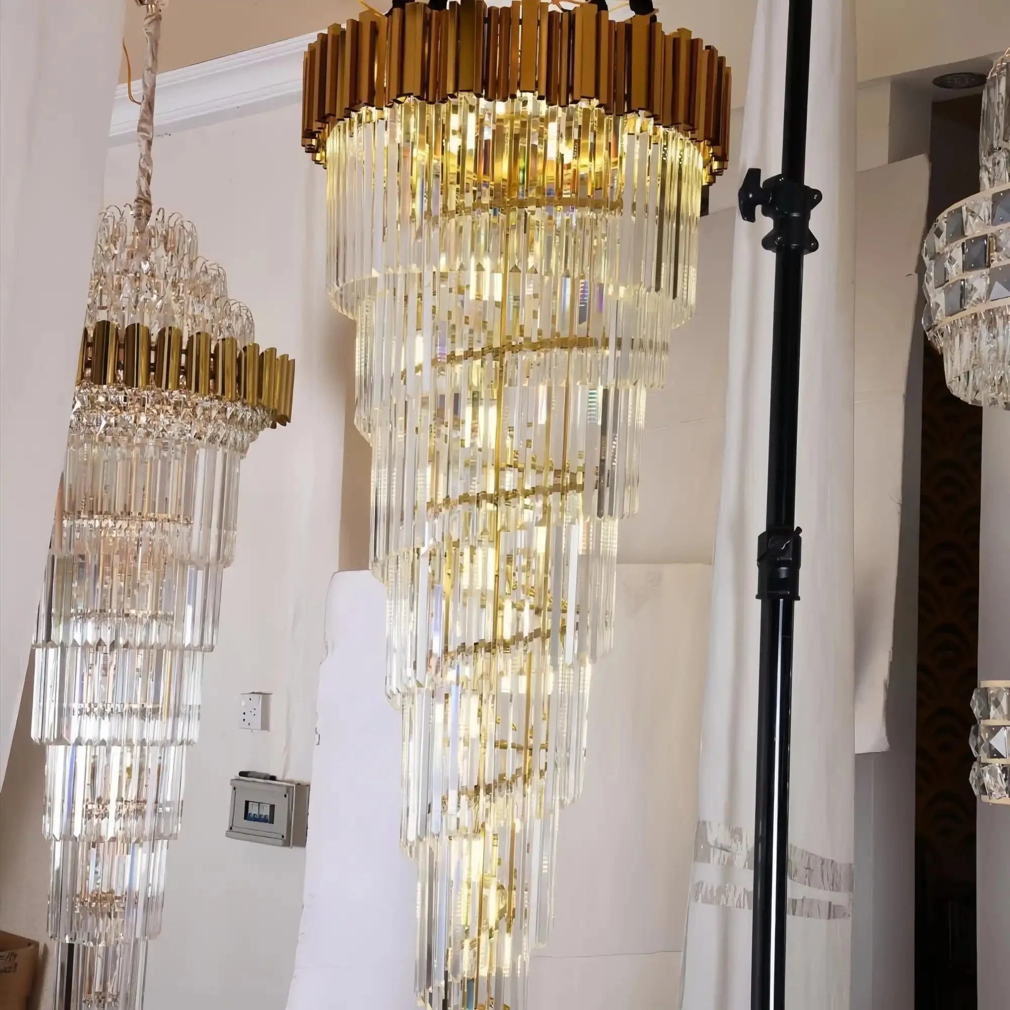 Luxury Gold Spiral Crystal Chandelier for Staircase/Foyer/Entryway - D23.6"*H78.7"Warm LightBlushlighting