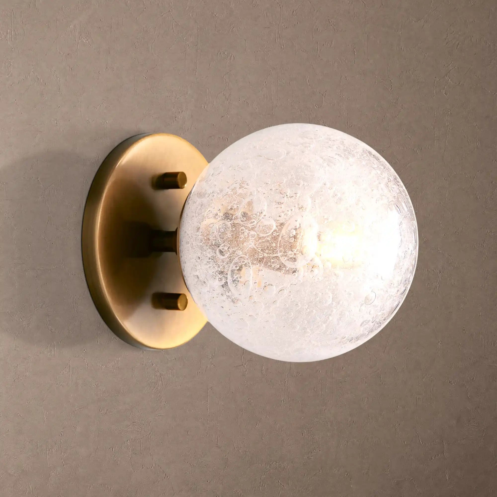 Mandoza Sconce - BrassBlushlighting