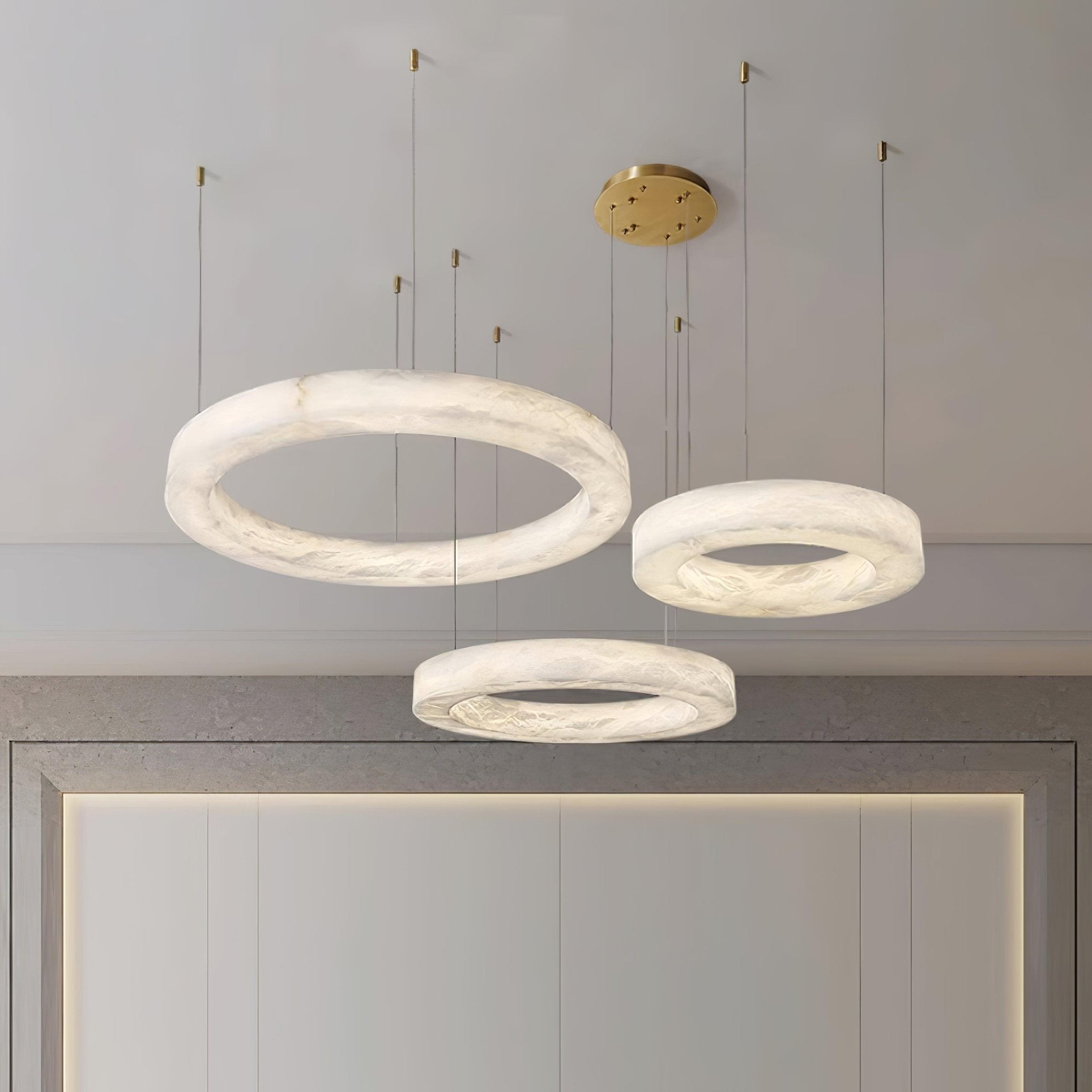 Marika Alabaster Chandelier - 3 Rings S 19.6″+23.6″+31.5″ / 50cm+60cm+80cmBrass & White AlabasterWarm WhiteBlushlighting