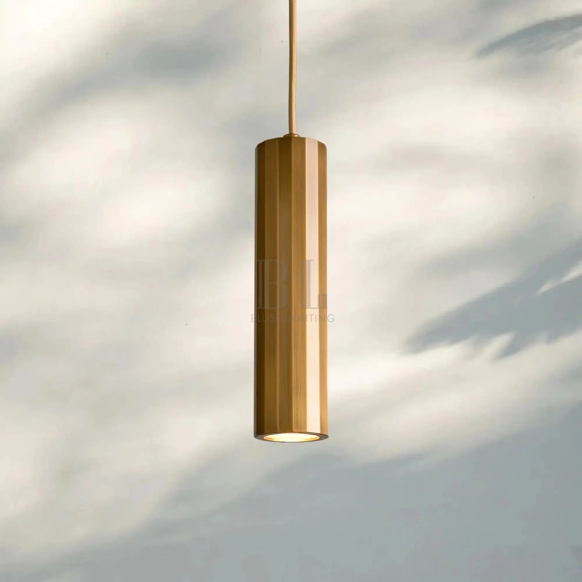 Matthie Pendant - Blushlighting