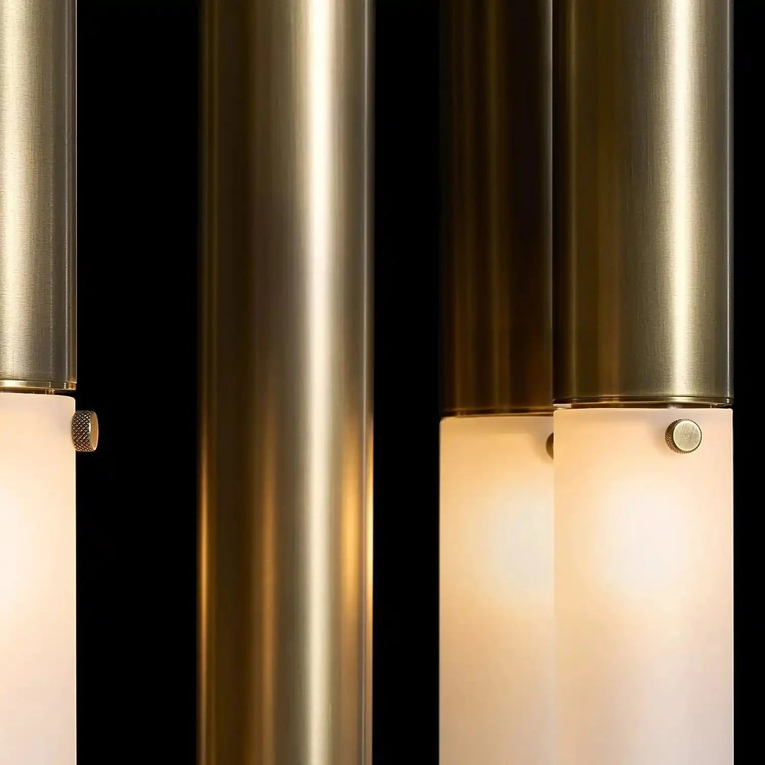 Modern Heritage Horsehair 9 - Light Pendant Unique Luxury Light Fixture - Blackened BrassJet BlackBlushlighting