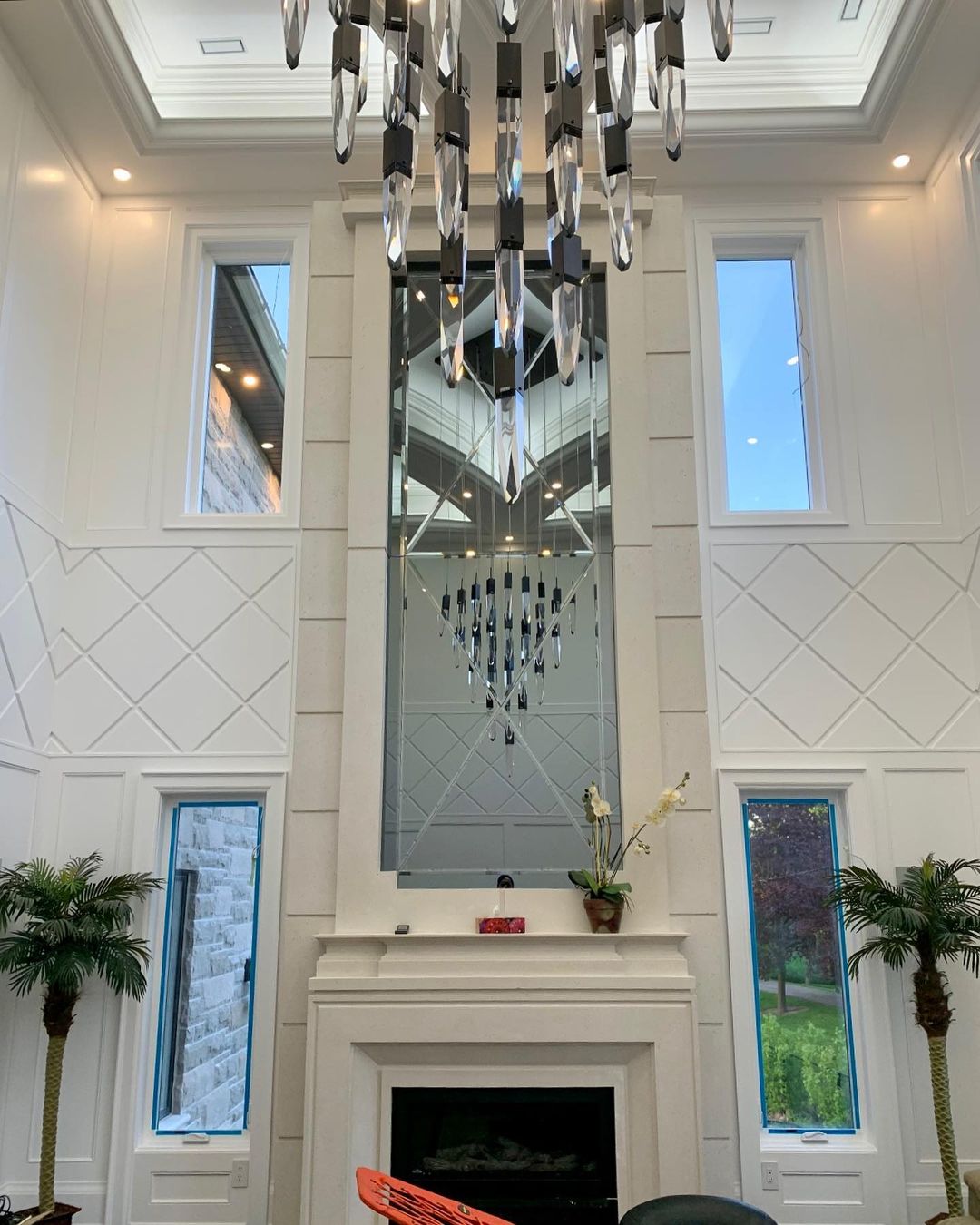 Modern Light Luxury Round/Rectangle Ceiling Pendant Light in Black Finish for Kitchen Island/ Staircase/Living Room-Chandeliers-Blushlighting-Blushlighting