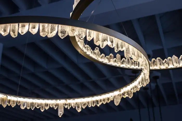 Modern Style Rings Brass & Natural Quartz Crystal Chandelier in Brass/Black Finish - 1 Tier / D23.6" * H4"BrassWarm LightBlushlighting