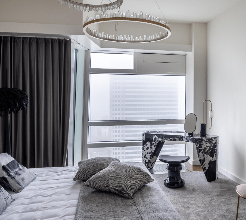 Modern Style Rings Brass & Natural Quartz Crystal Chandelier in Brass/Black Finish - 1 Tier / D23.6" * H4"BrassWarm LightBlushlighting