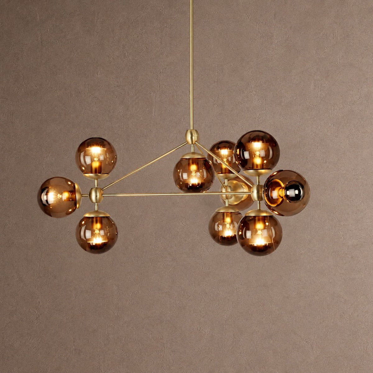 Modo Globe Chandelier - Brushed BrassCreamBlushlighting