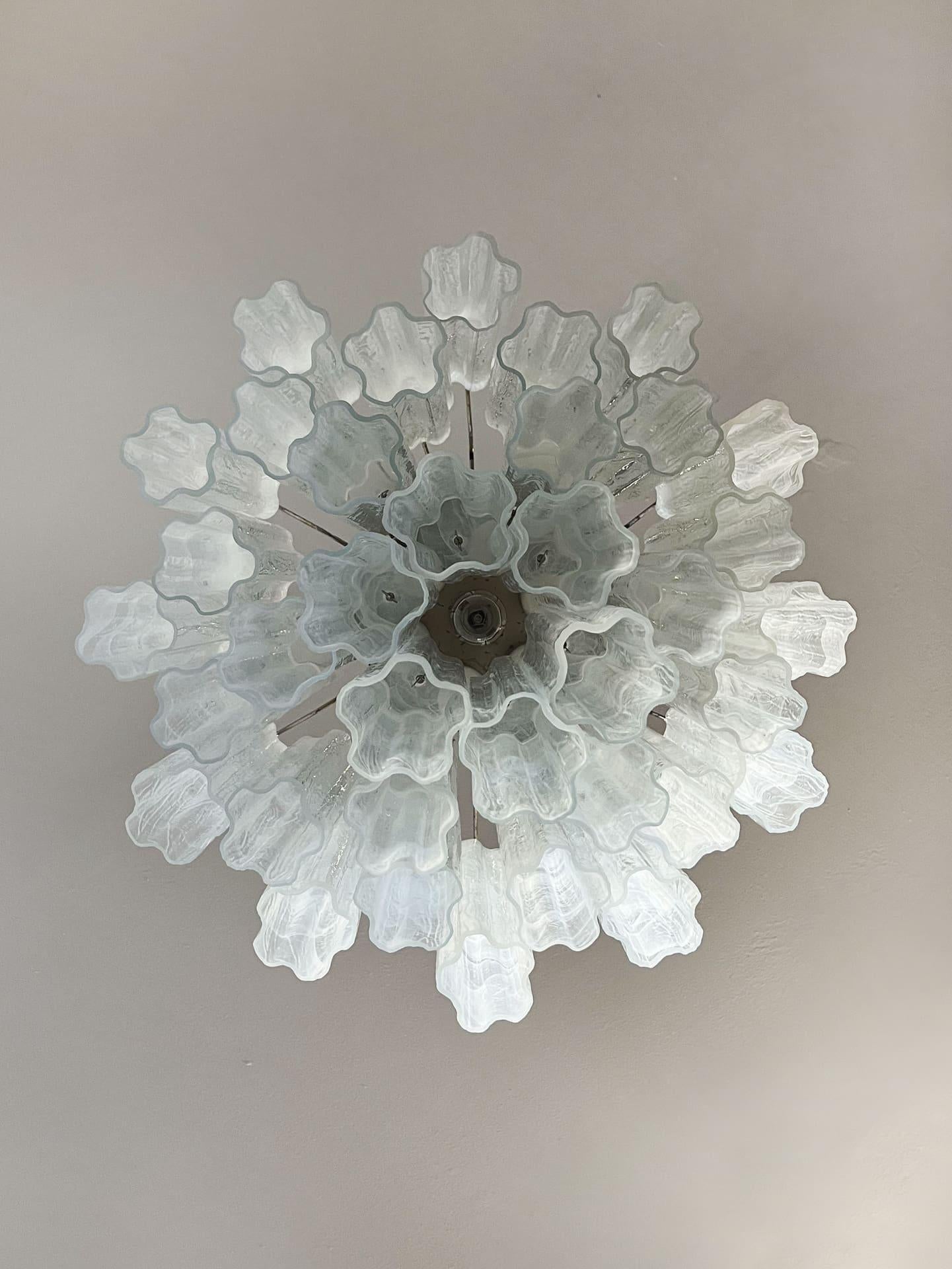 Murano Chandelier – 36 tubes – Alabaster white-Blushlighting