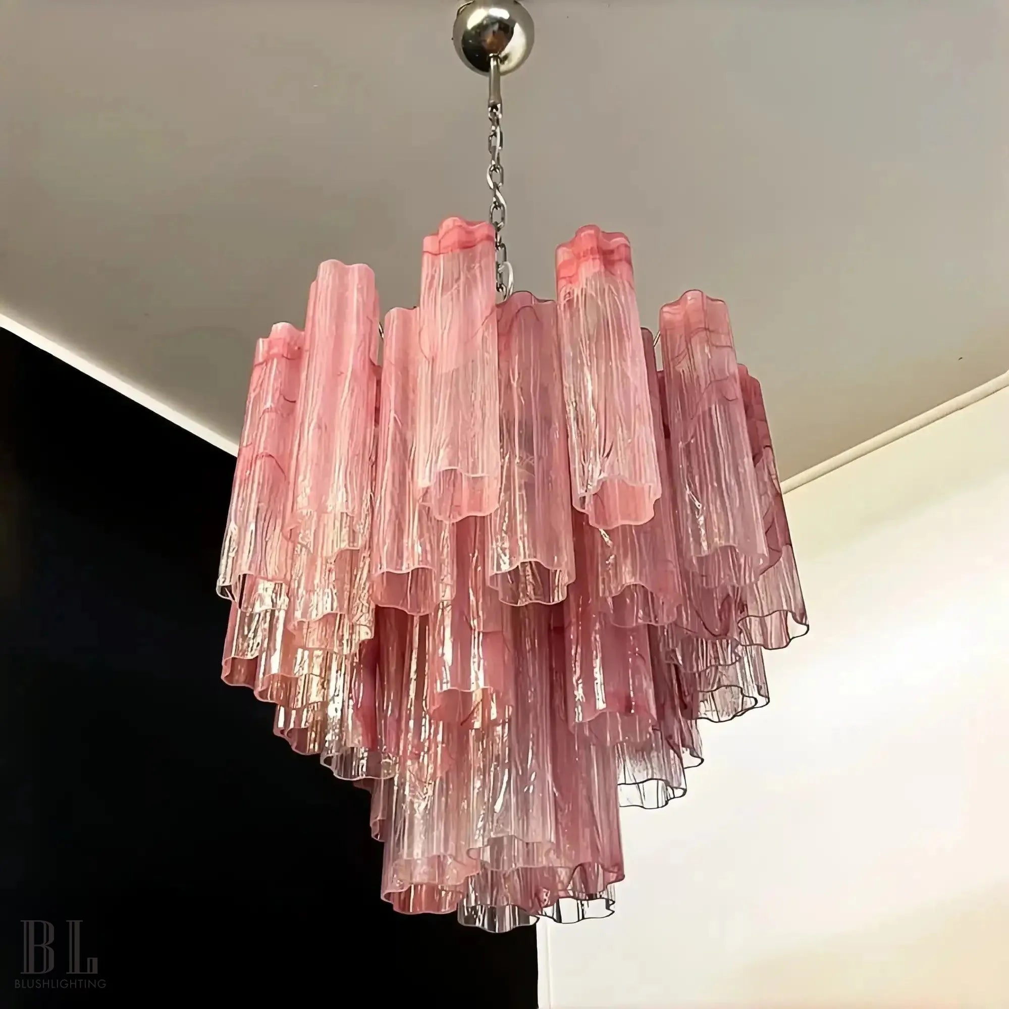 Murano Chandelier – 48 tubes – Alabaster Pink - Blushlighting