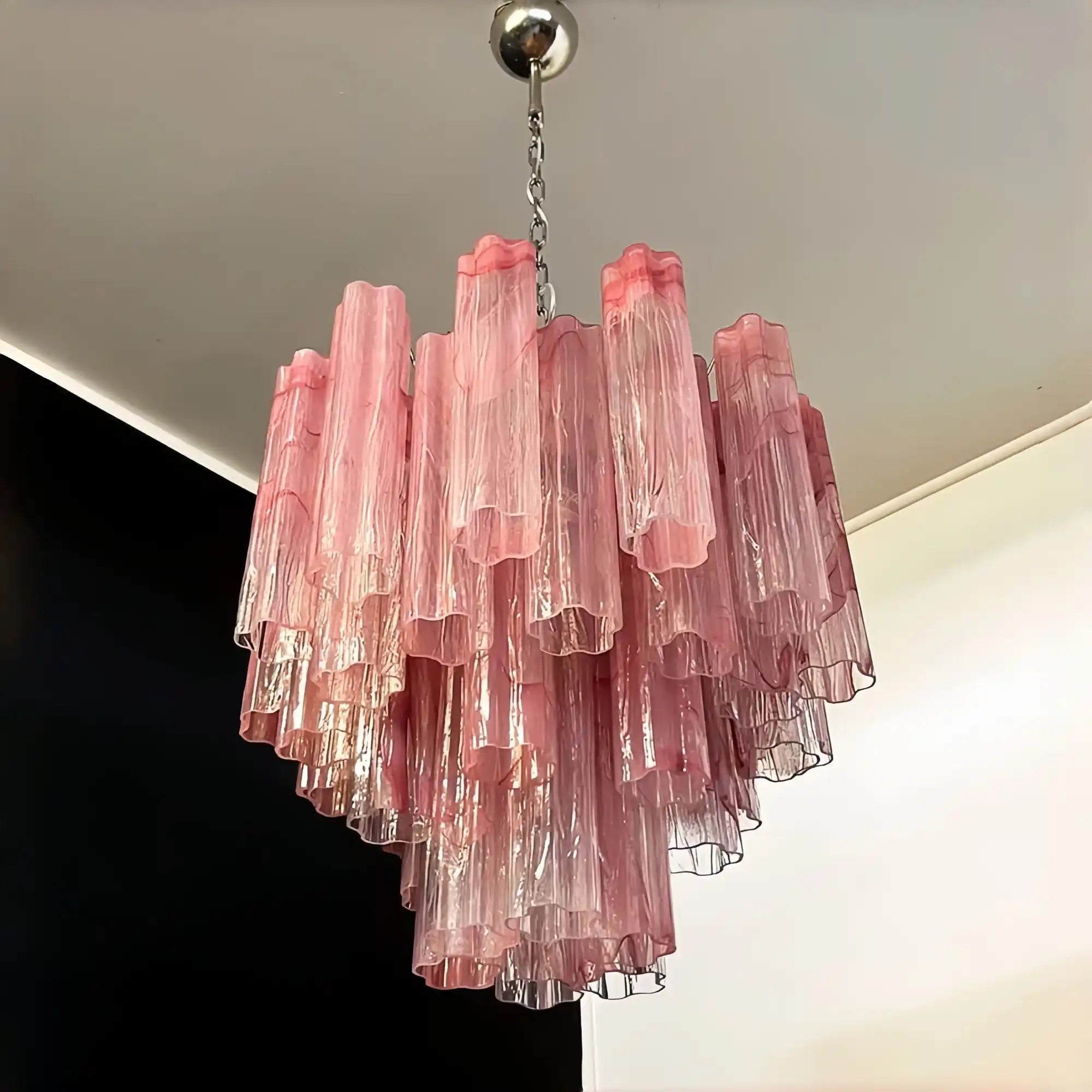 Murano Chandelier – 48 tubes – Alabaster Pink - Blushlighting