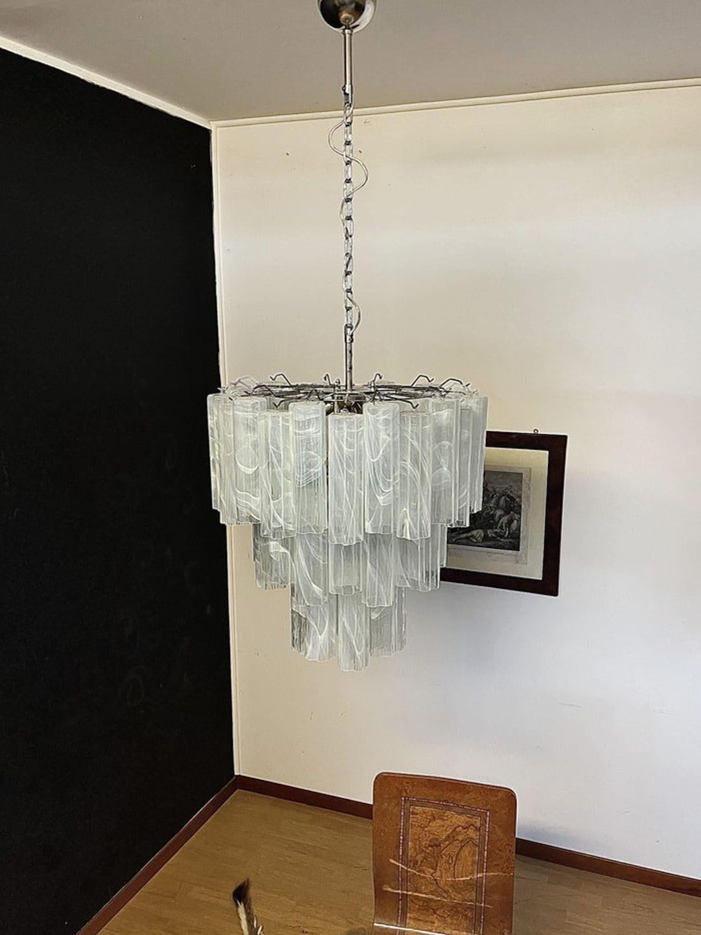 Murano Chandelier – 48 tubes – Alabaster White-Blushlighting