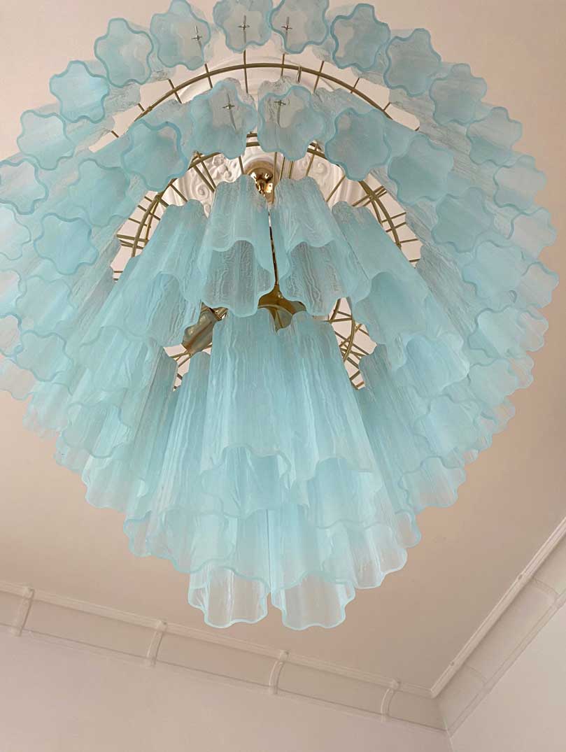 Murano Chandelier – 78 tubes – Opal - Blushlighting