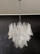 Murano Chandelier – Rondini – 41 glass leaves – Transparent - BrassBlushlighting