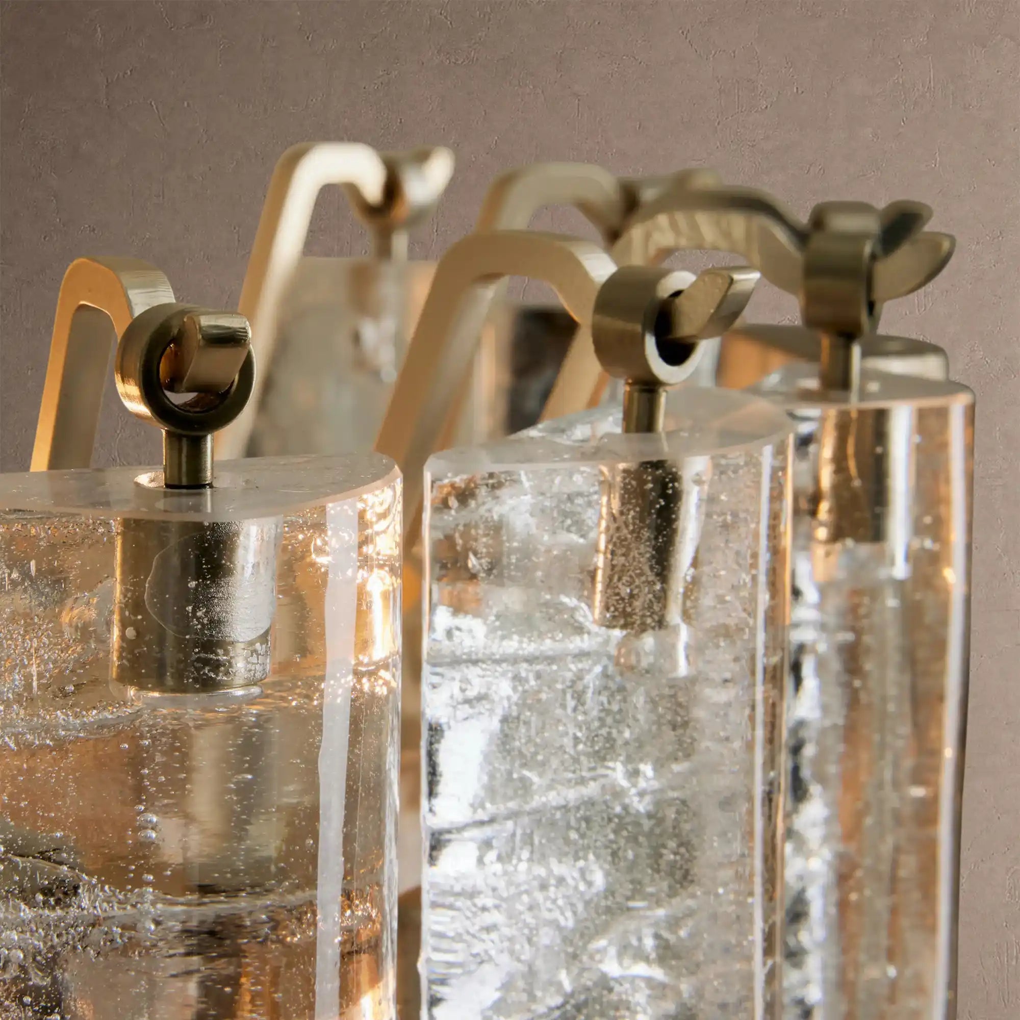 Neve Sconce - BrassBlushlighting