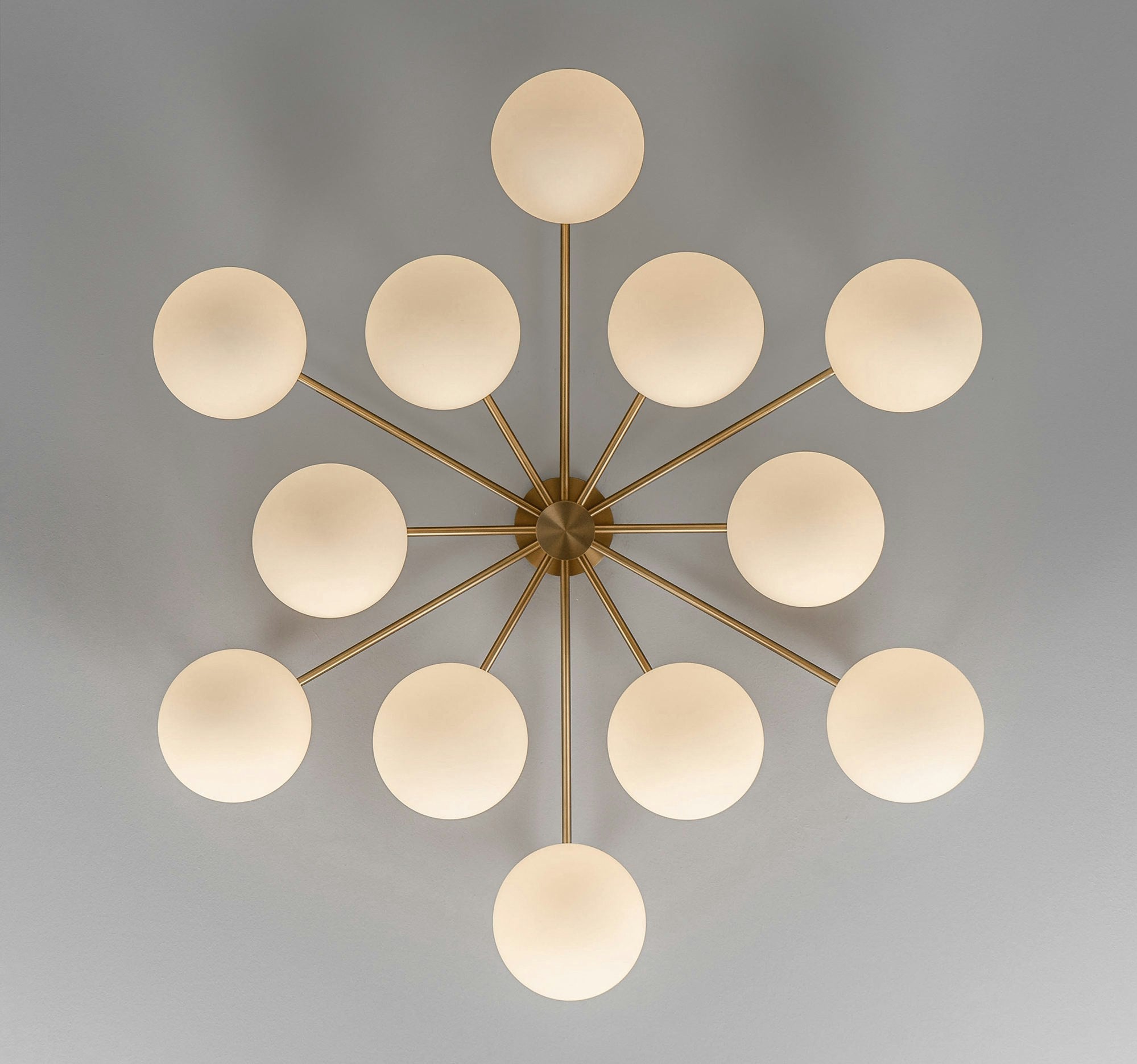 Orion Oval Flush Mount Base Chandelier Ø47.8″ - Black gunmetalBorosilicate Transparent Ribbon GlassBlushlighting