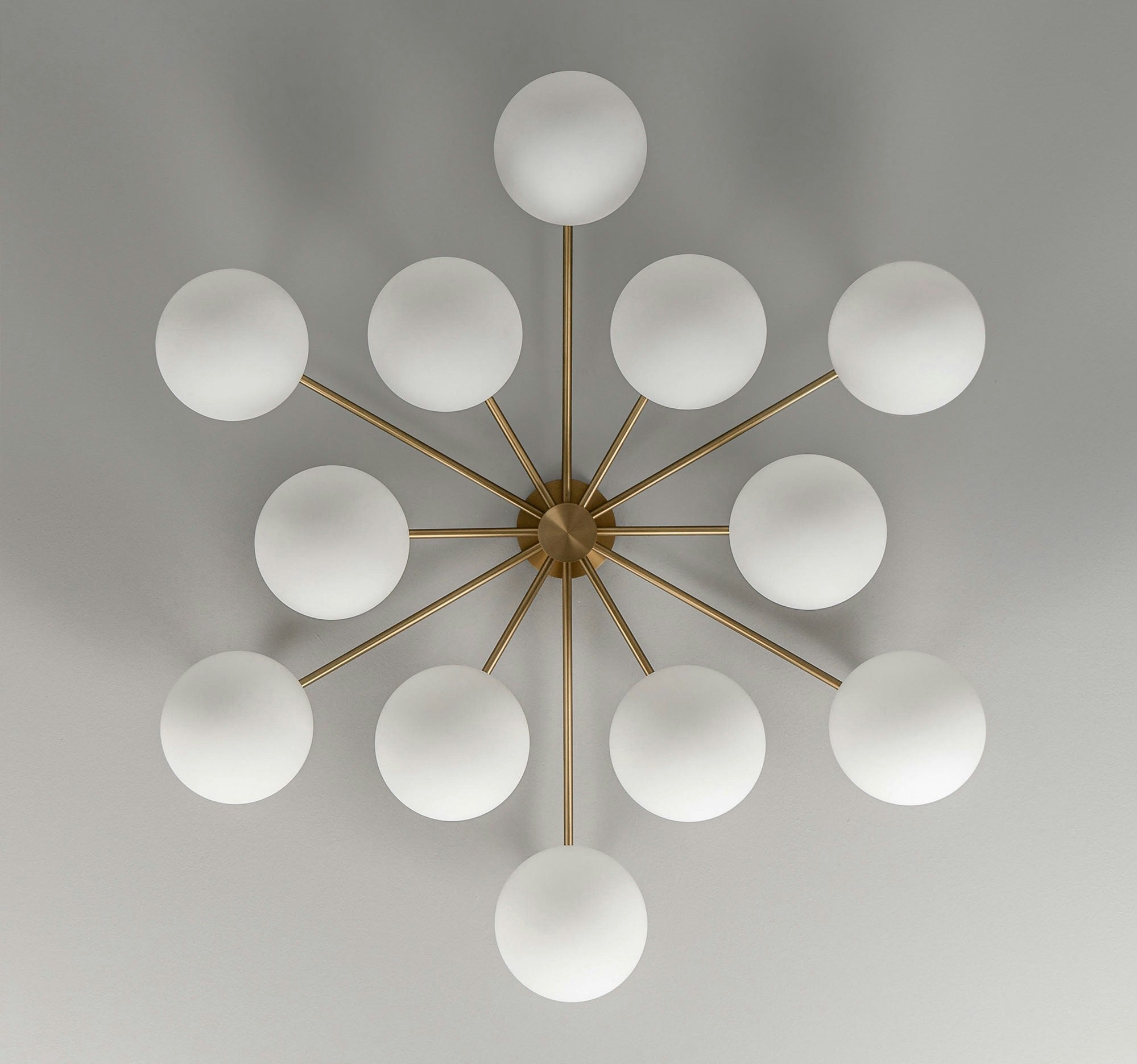 Orion Oval Flush Mount Base Chandelier Ø47.8″ - Black gunmetalBorosilicate Transparent Ribbon GlassBlushlighting