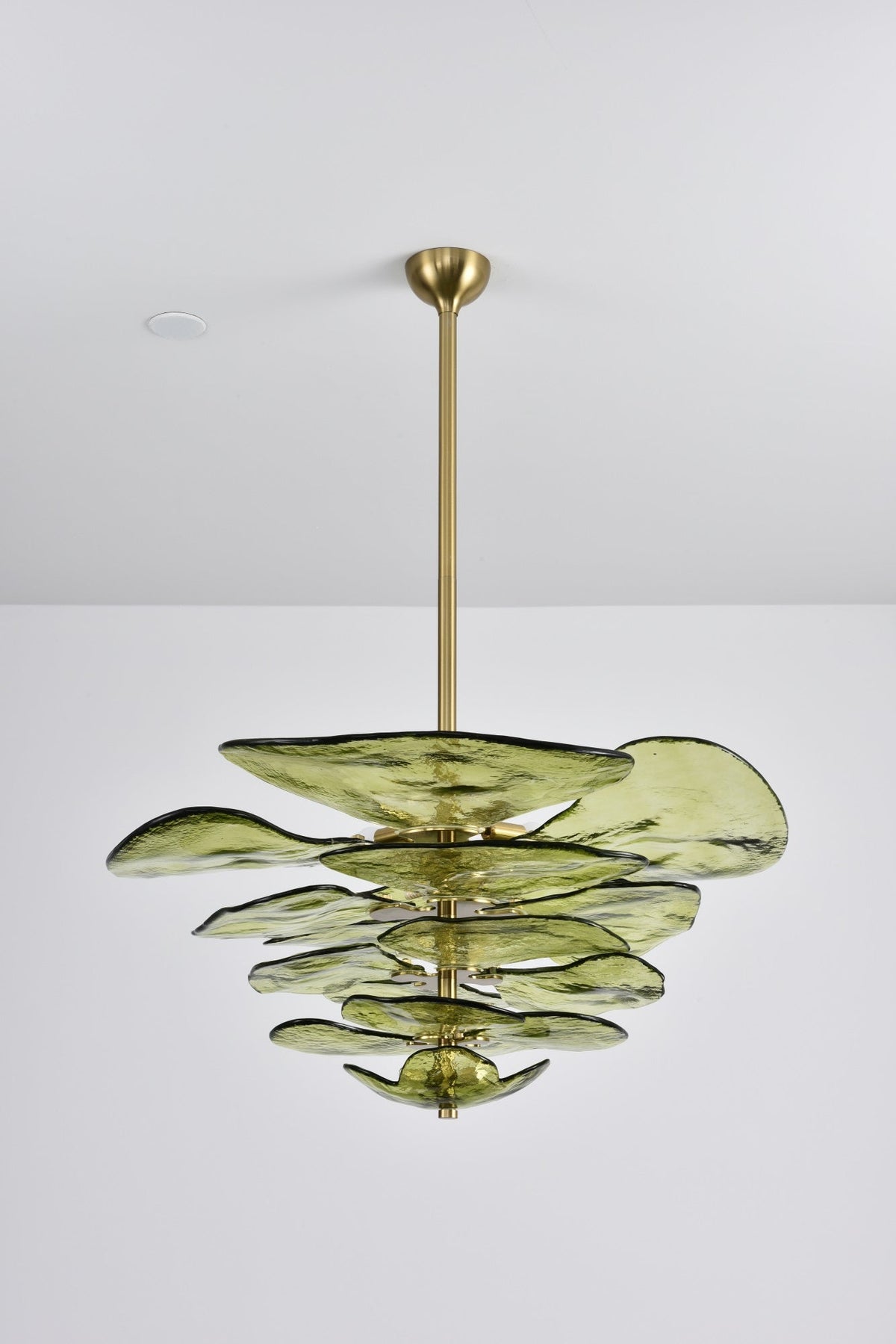 Petals Gold Murano Chandelier - 12-lights ∅ 26.3″ x H 11.4″Amber & GoldBlushlighting