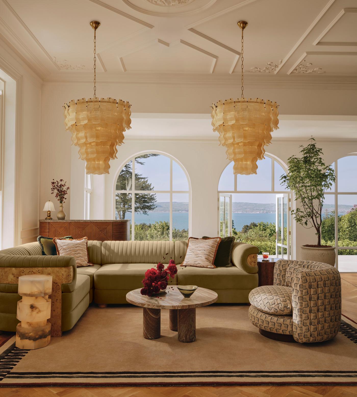 Pollensa Glass Chandelier - ∅ 29.5″ x H 37.4″Gold & YellowBlushlighting