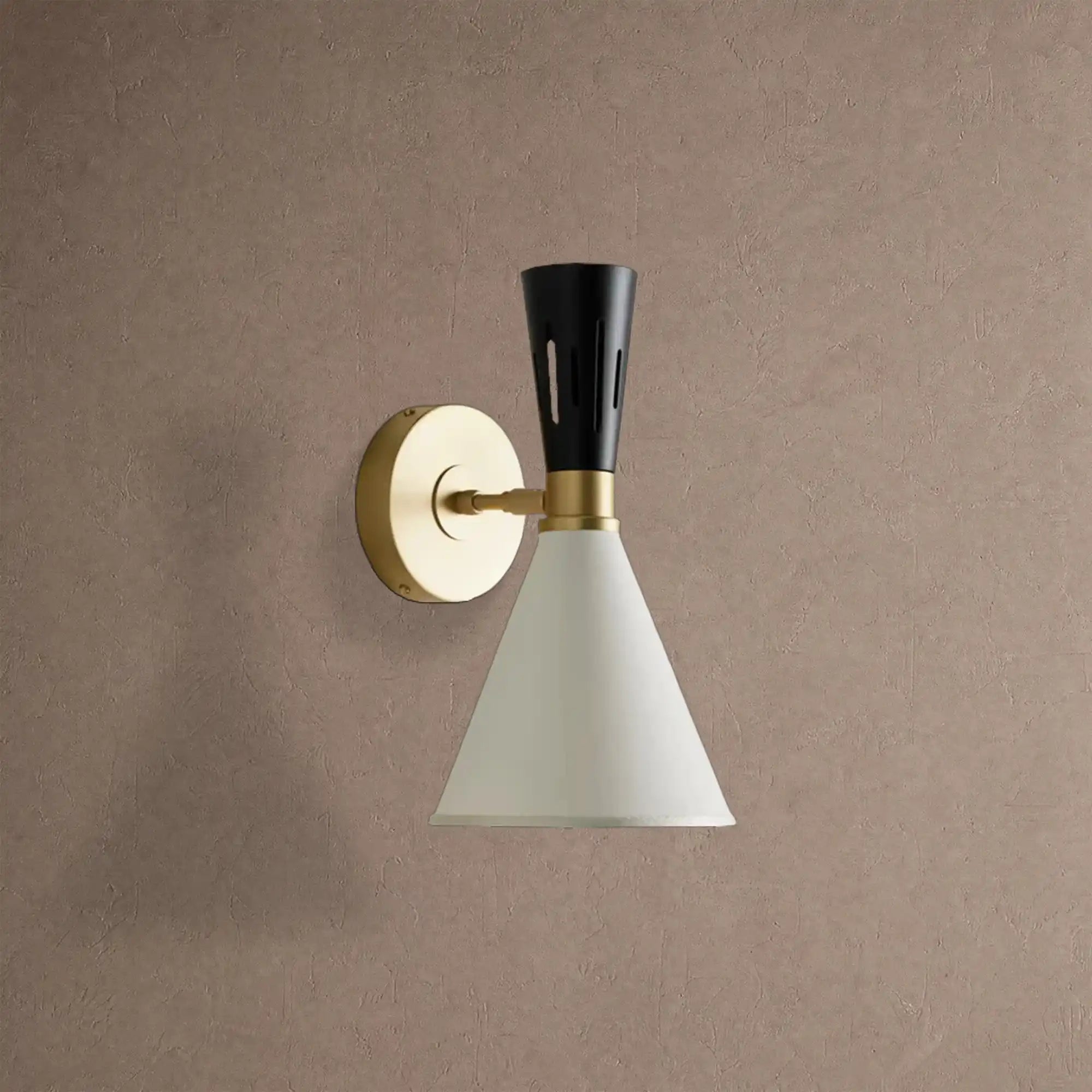 Ramsey Wall Sconce - Blushlighting
