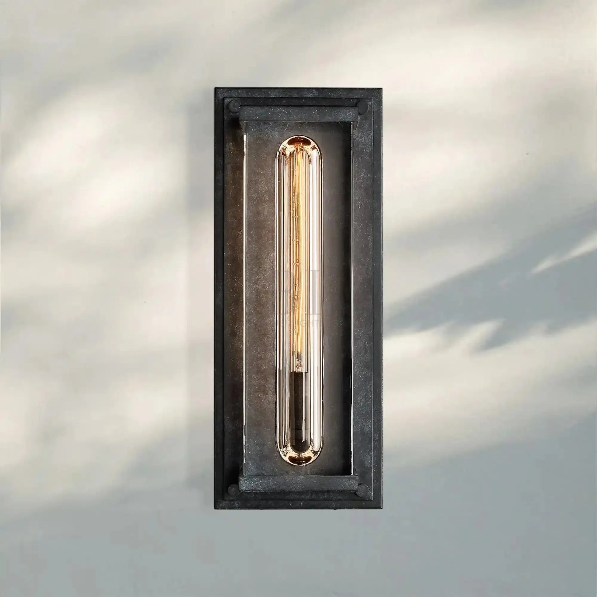 Saviler Grand Rectangular Sconce - Blushlighting