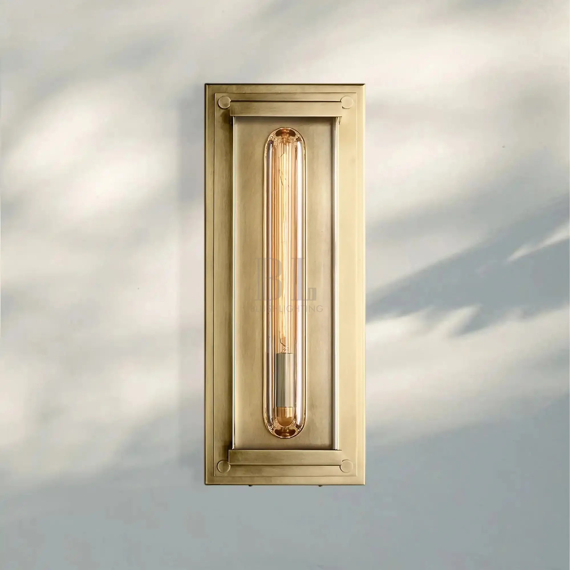 Saviler Grand Rectangular Sconce - Blushlighting