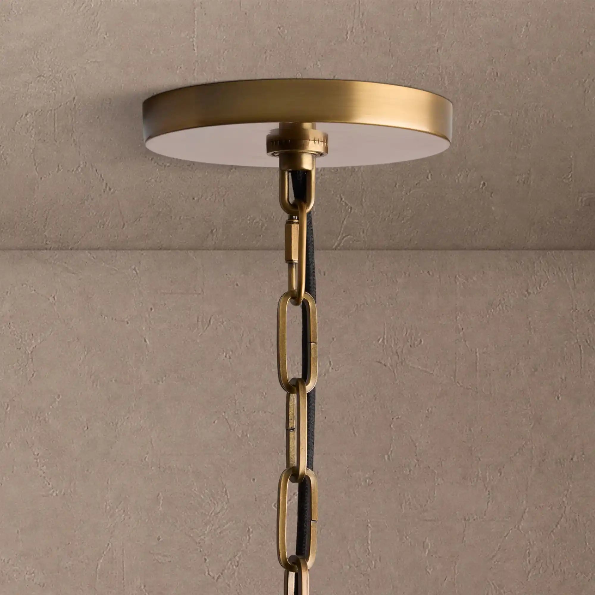 Shelton Pendant - Black17"Blushlighting