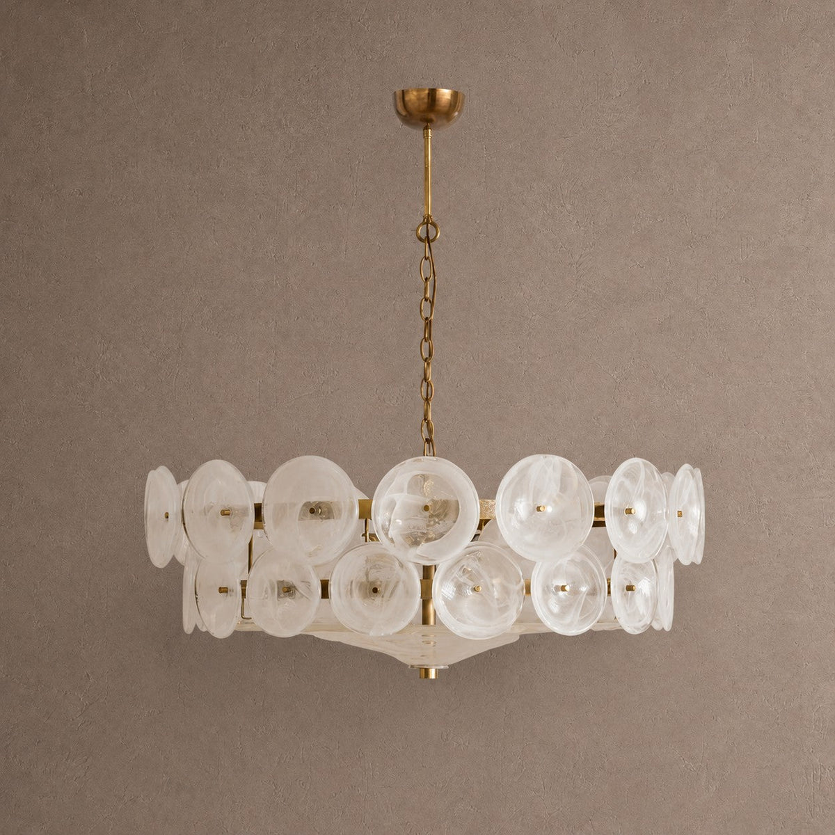 Solaris Round Chandelier - ∅ 31.5″ x H 11.0″White & GoldBlushlighting