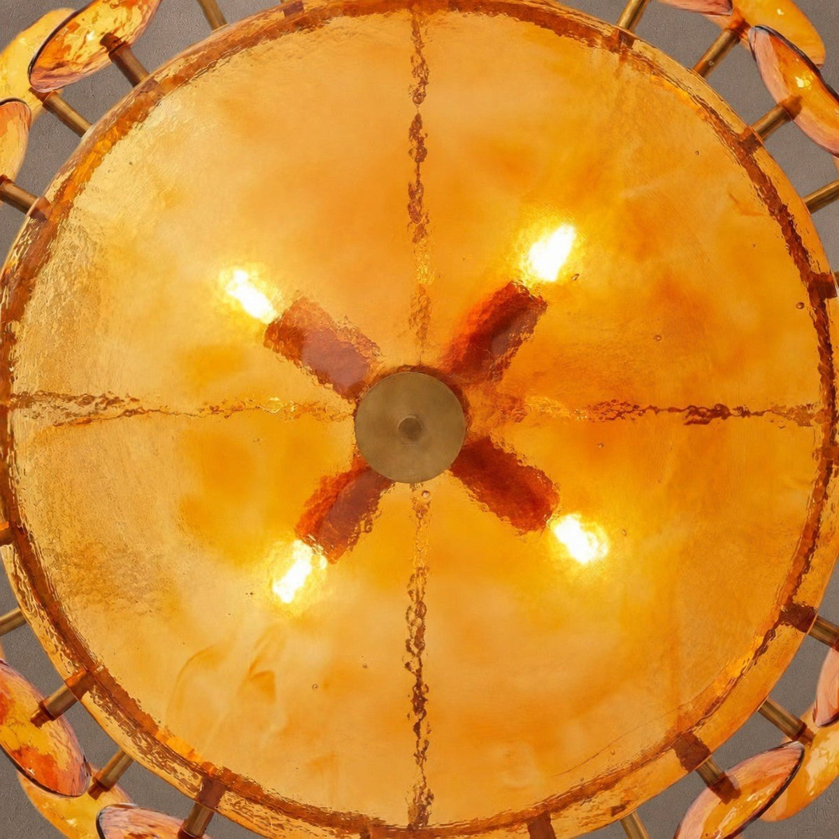 Solaris Round Chandelier - ∅ 31.5″ x H 11.0″Amber & GoldBlushlighting