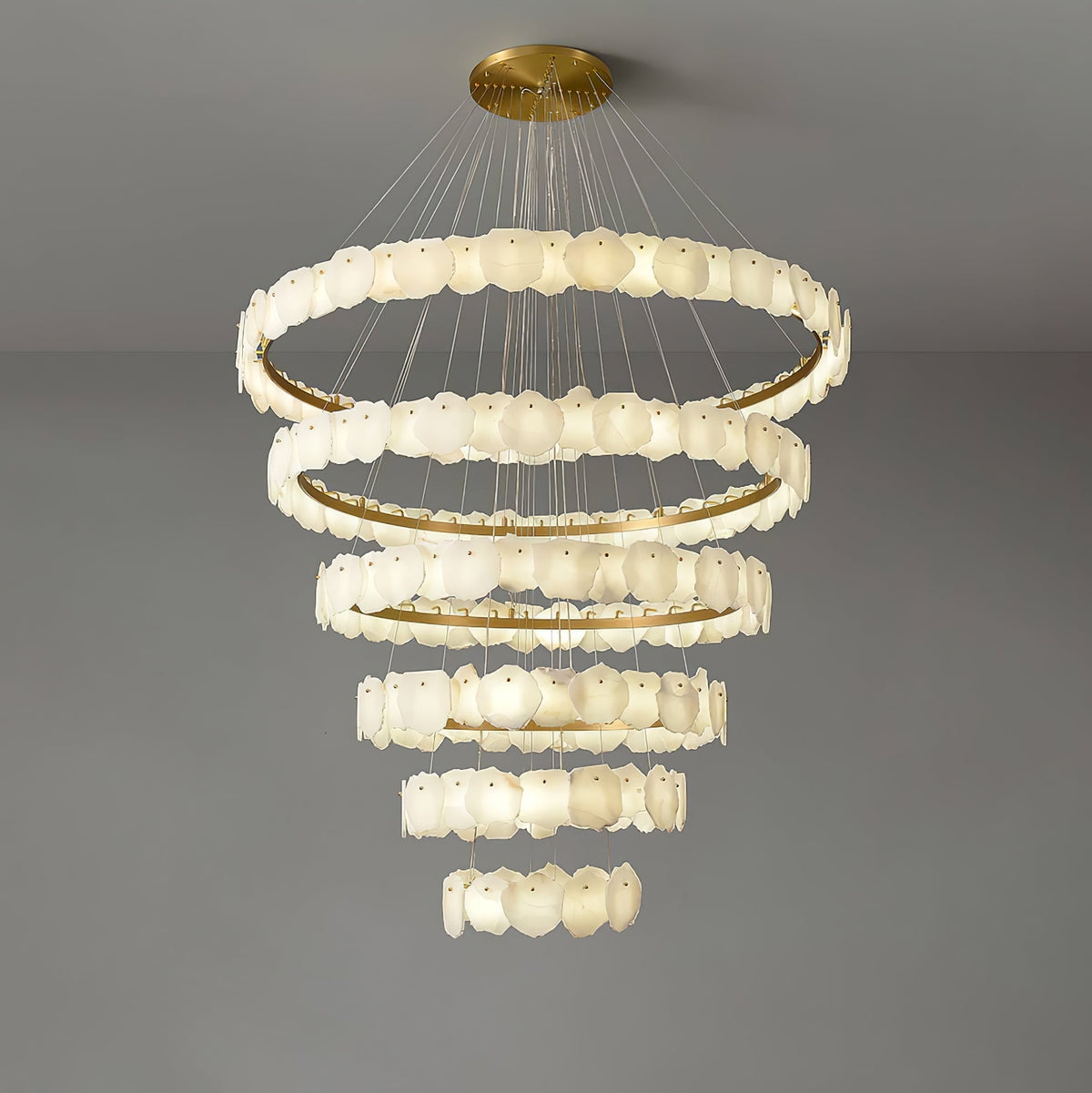 Spiral Alabaster Chandelier – Gold & White 4‑6 Layer Luxury Ceiling Light - 5-layers ∅ 53.1″ x H 47.2″Gold & WhiteWarm LightBlushlighting