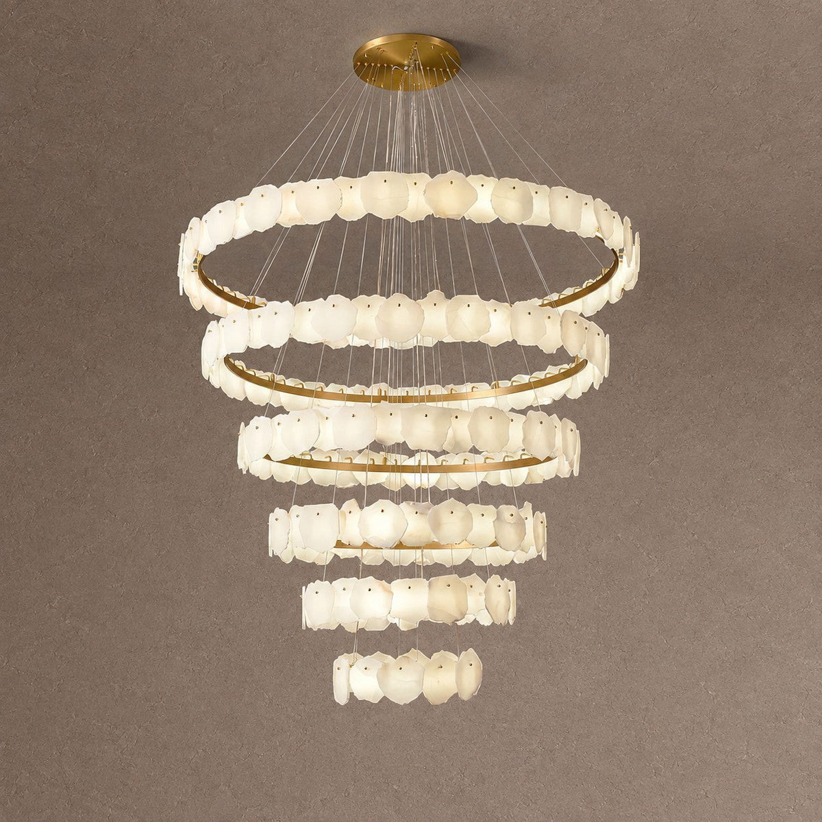 Spiral Alabaster Chandelier – Gold & White 4‑6 Layer Luxury Ceiling Light - 6-layers ∅ 62.9″ x H 59.1″Gold & WhiteWarm LightBlushlighting