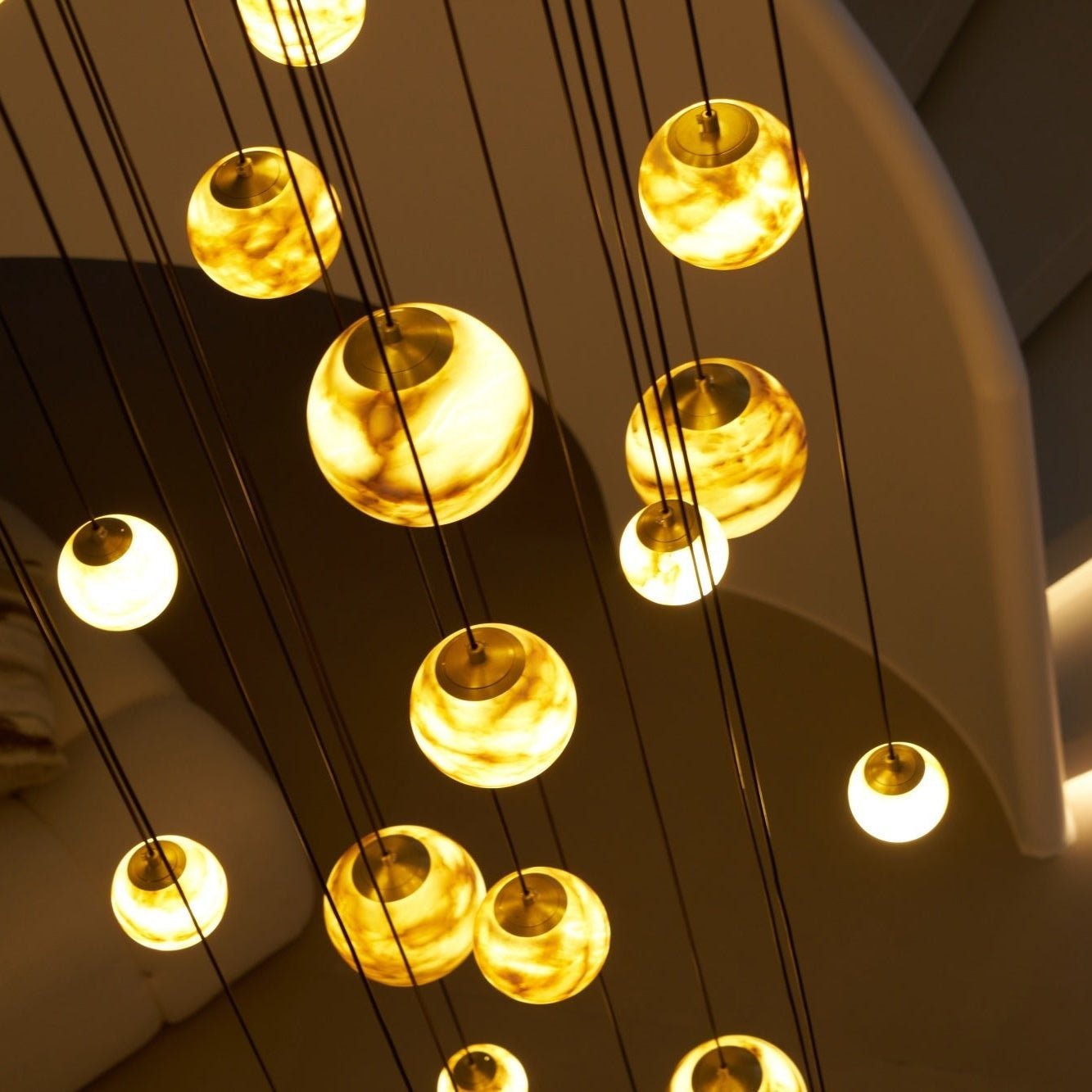 Sultana Alabaster Cluster Chandelier - 3 - Lights Size: ∅ 7.9″ x H 78.7″Gold & Natrue Alabaster ColorBlushlighting