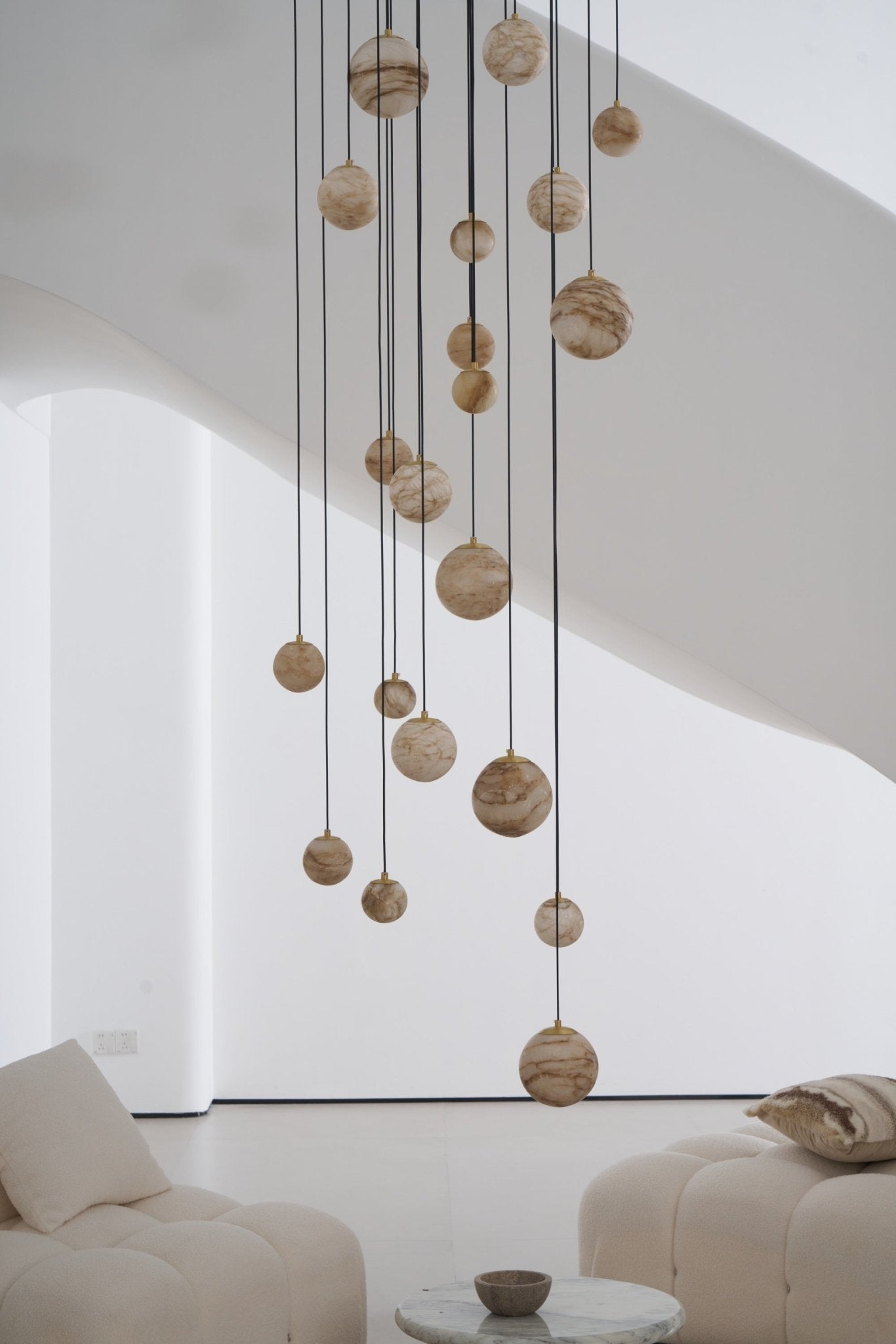 Sultana Alabaster Cluster Chandelier - 3 - Lights Size: ∅ 7.9″ x H 78.7″Gold & Natrue Alabaster ColorBlushlighting