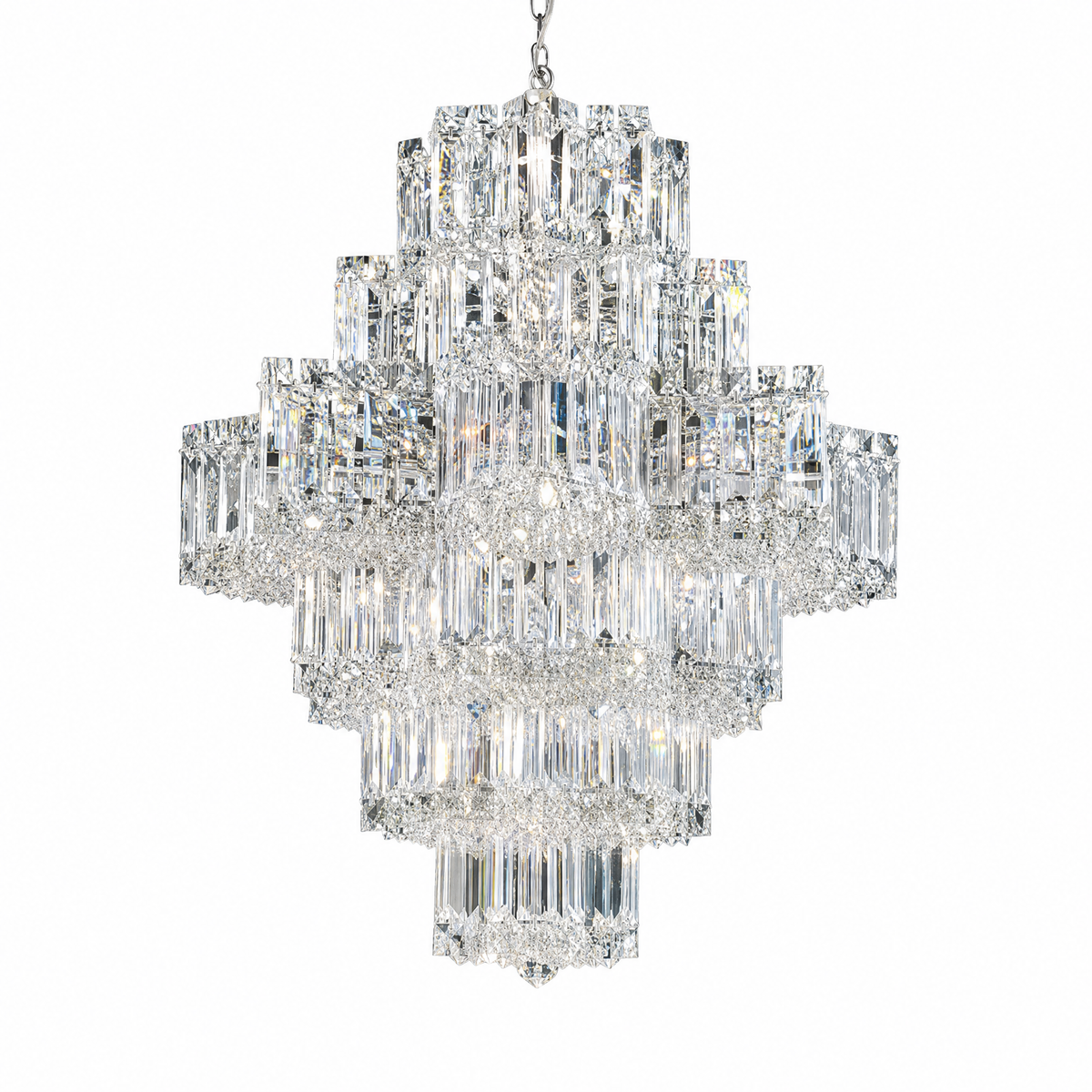 Universo Crystal Chandelier — product photo