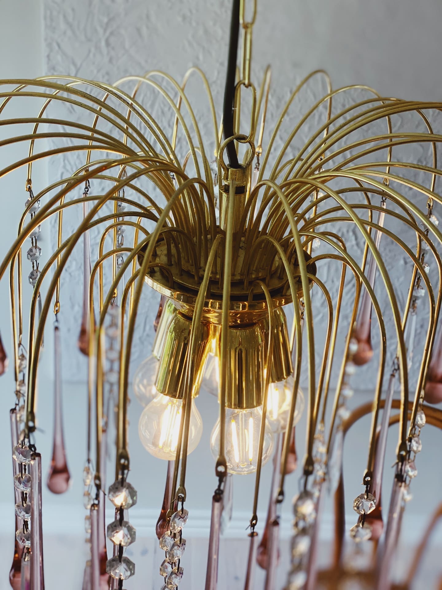 Vintage – Murano Teardrops Chandelier – 70s – Pink prisms - Blushlighting