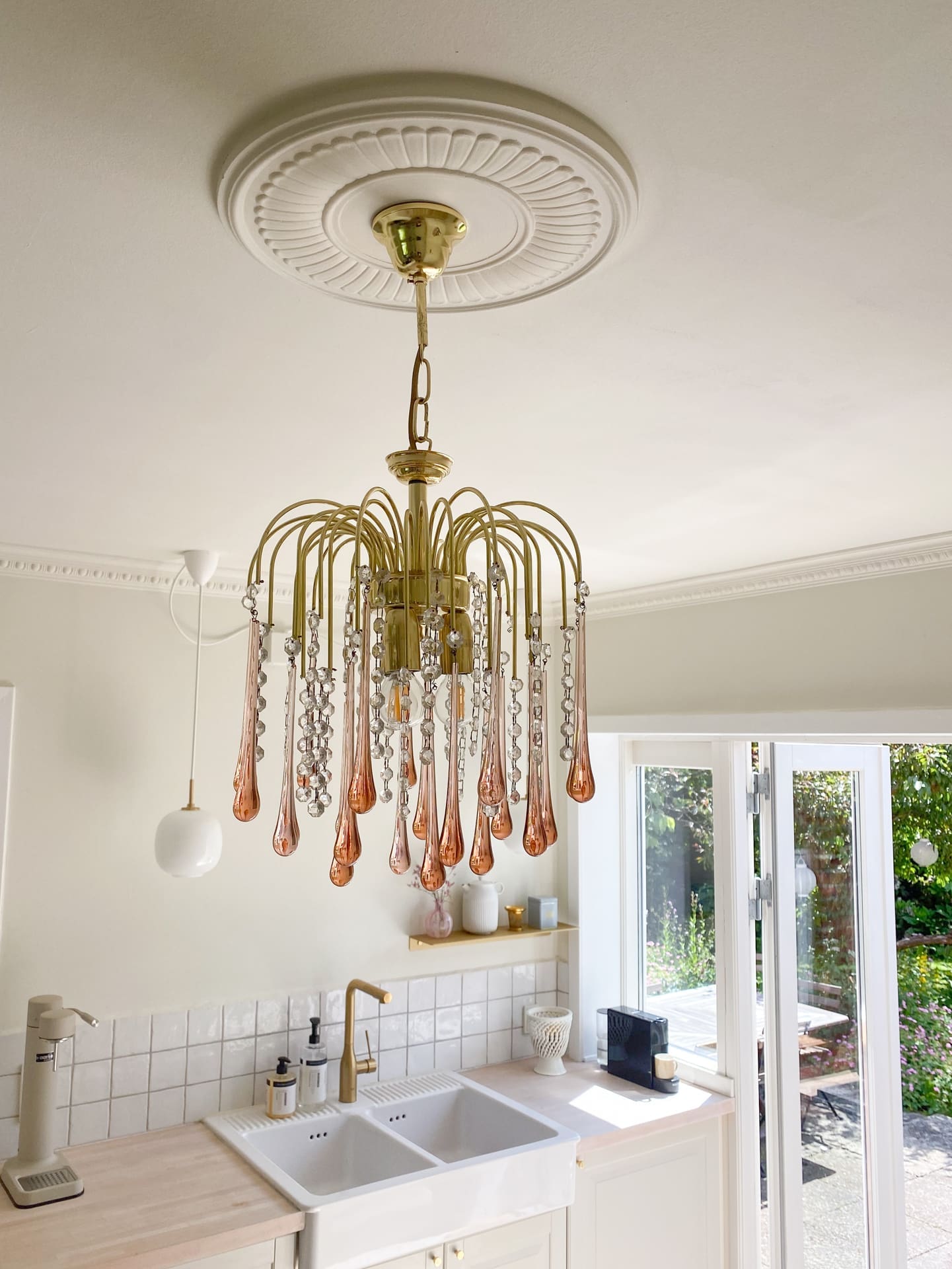 Vintage – Murano Teardrops Chandelier – 70s – Pink prisms - Blushlighting