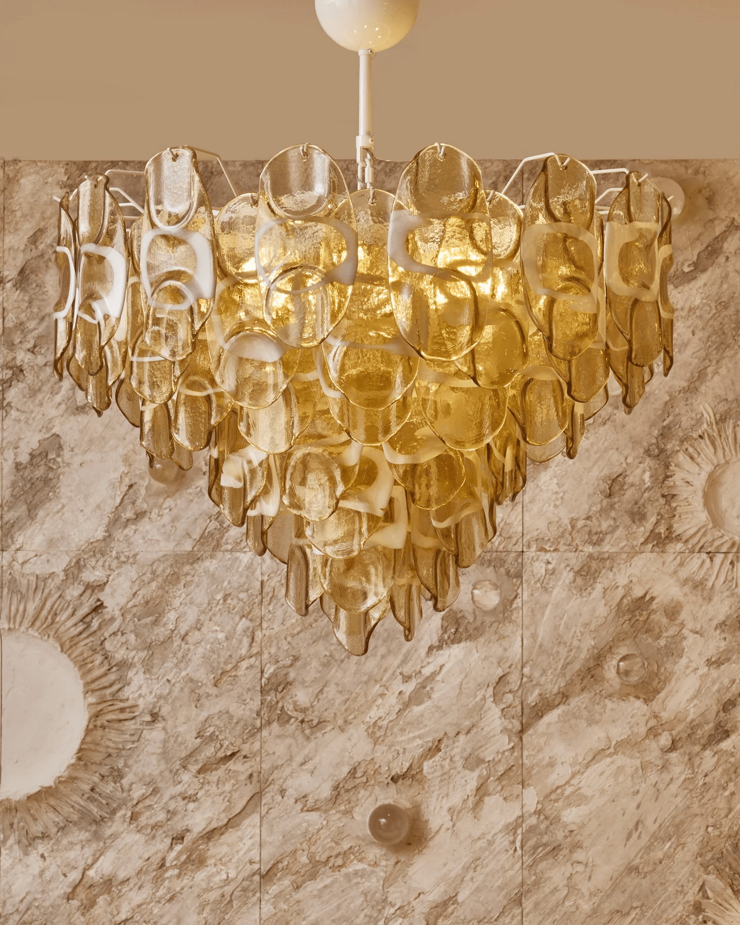 Vivara Glass Chandelier - ∅ 39.4″ x H 27.6″Pink GlassBlushlighting