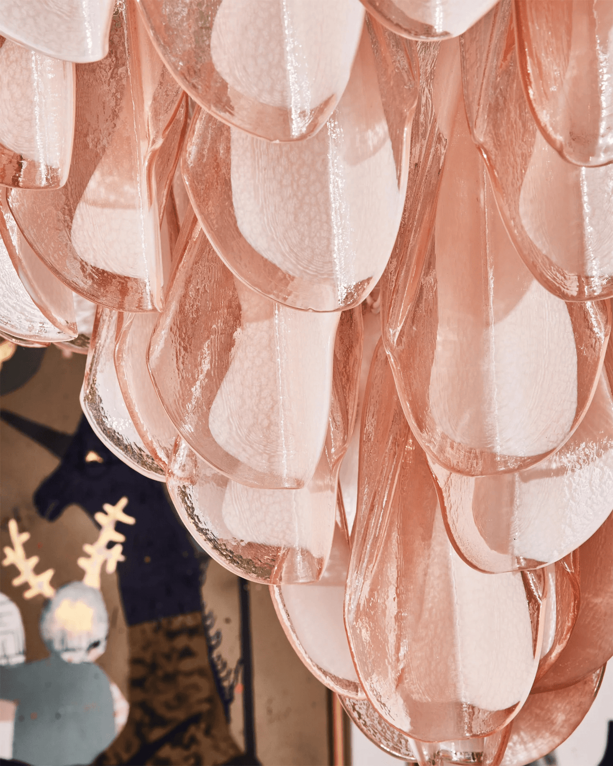 Vivara Glass Chandelier - ∅ 39.4″ x H 27.6″Pink GlassBlushlighting