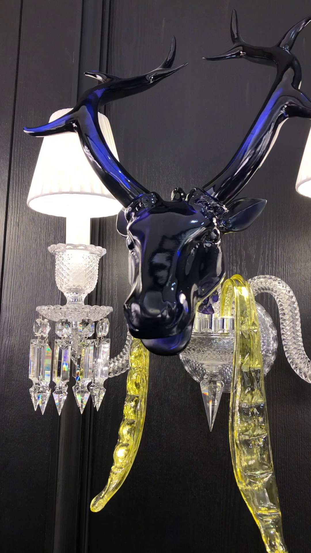 Traditional CBUorful Candle Branch Blue Deer Crystal Chandelier for Living Room/Dining Room