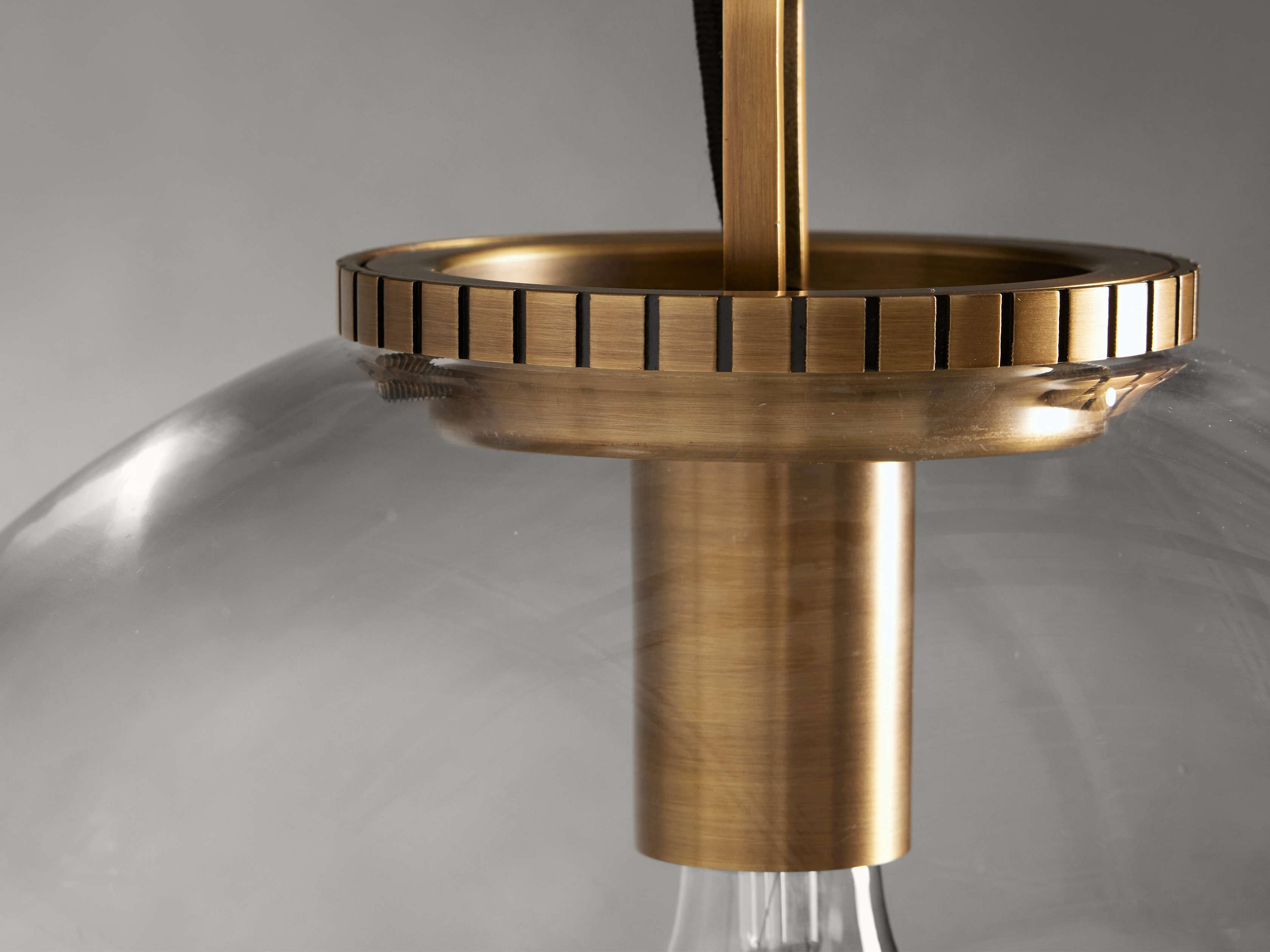 Wescotte Globe Pendant with Chain - BRASSCLEARMEDIUMBlushlighting