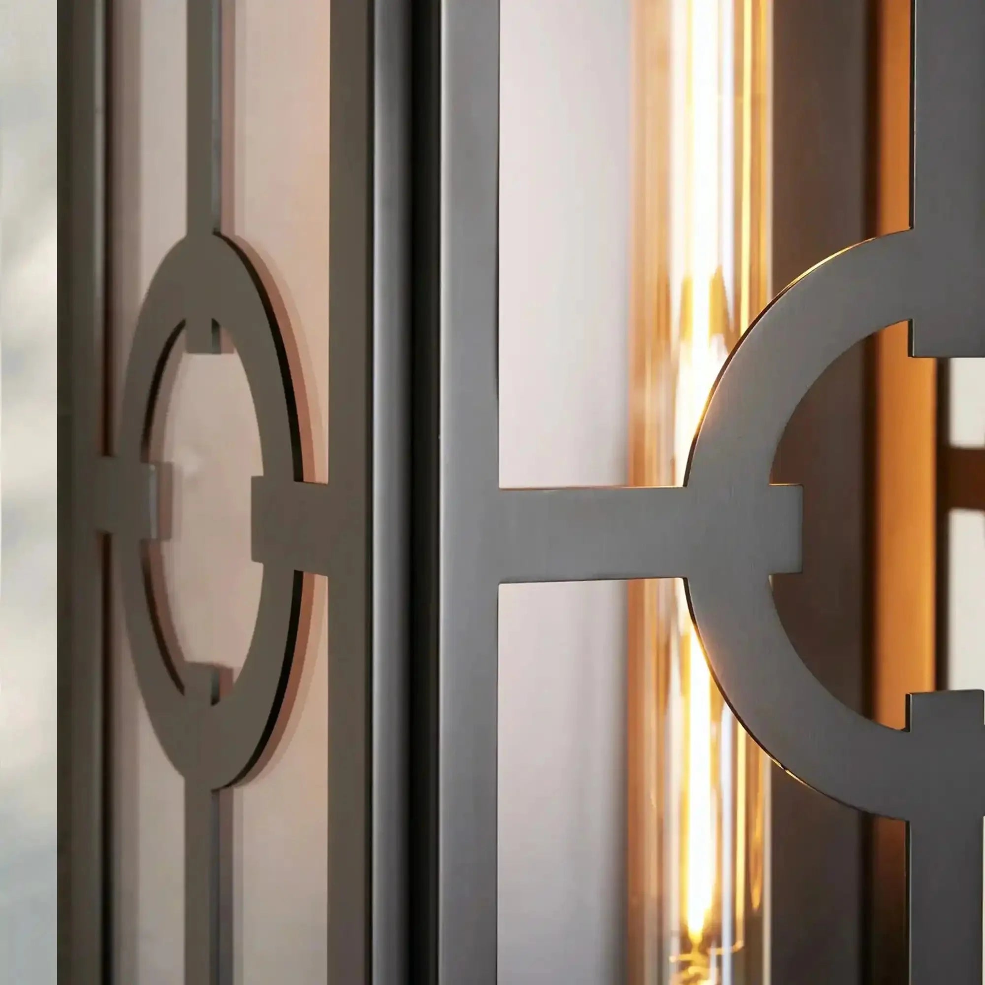 Westerley Outdoor Sconce 19''22'' - Blushlighting