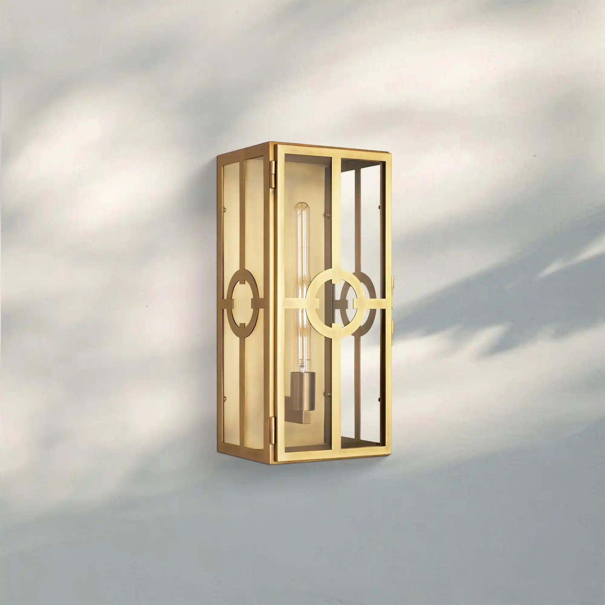 Westerley Outdoor Sconce 19''22'' - Blushlighting