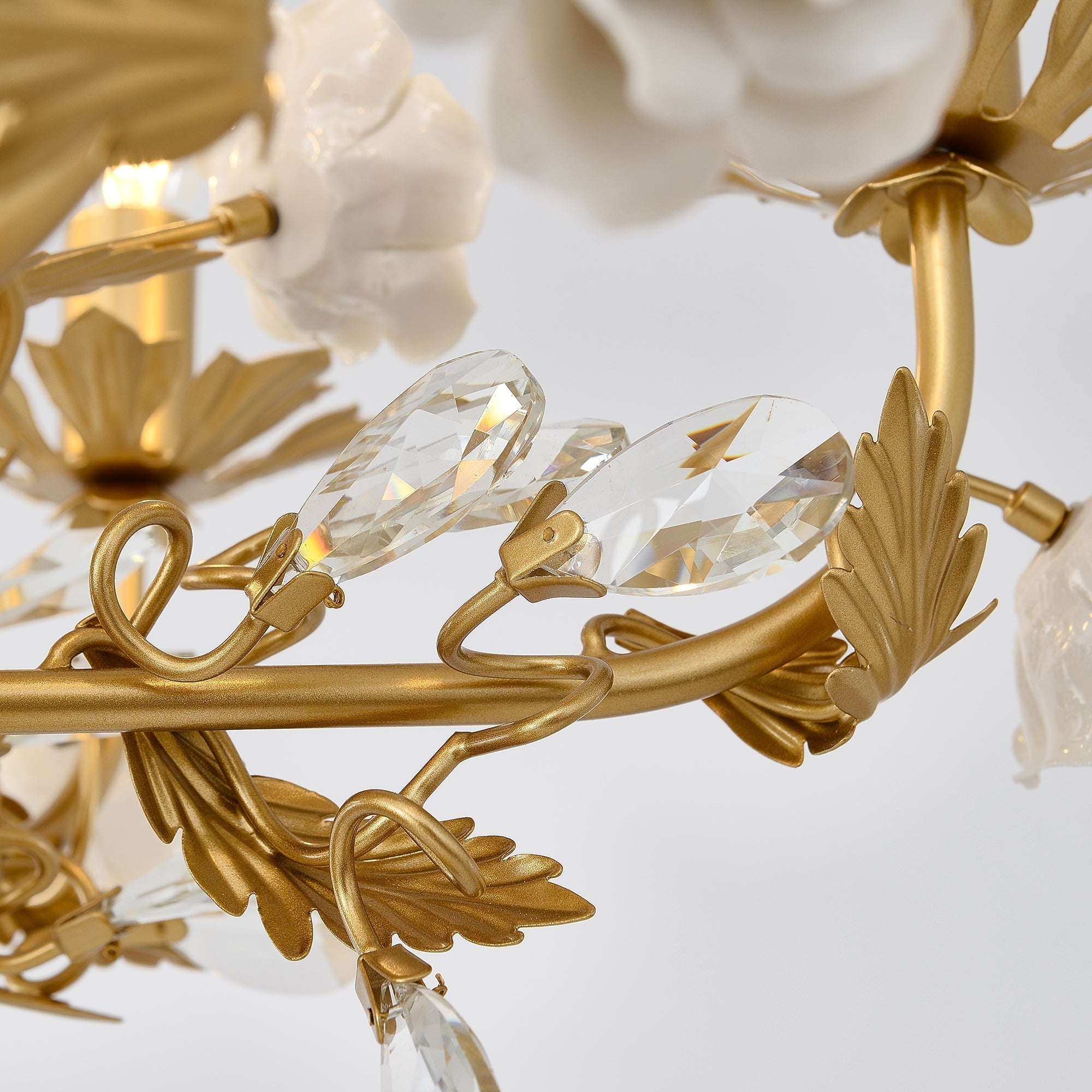 White Rose Crystal Chandelier - 6 lights ∅ 22.8″ x H 24.8″Gold & WhiteBlushlighting