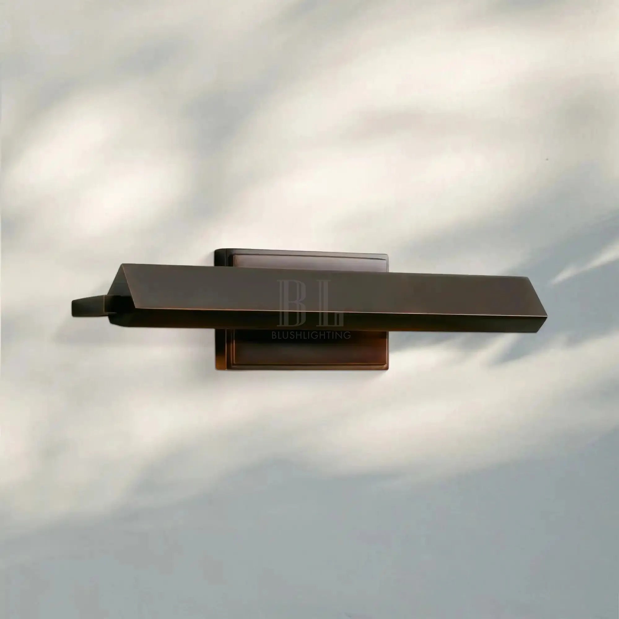 Zaeden Wall Sconce 18" 24" 30" - Blushlighting